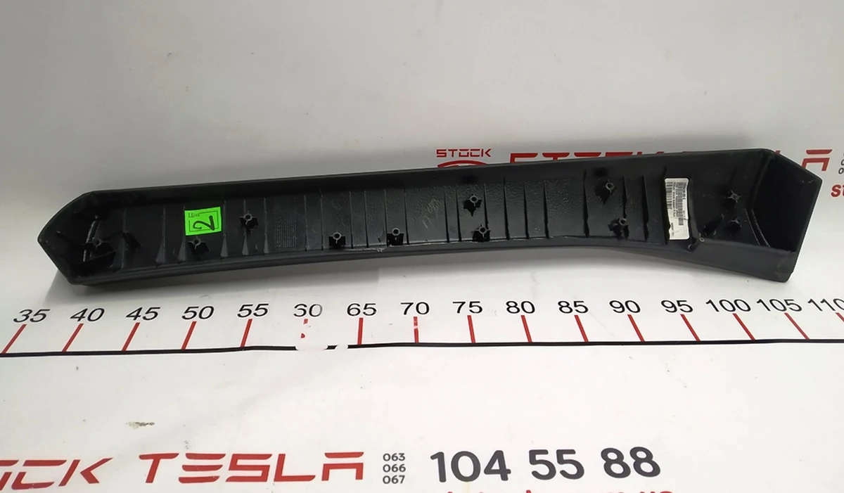 31 lining inside top. rear right door cards (GRAIN MAMMOTH PUR, structured leather) Tesla model S, model S REST 1009438-01-E