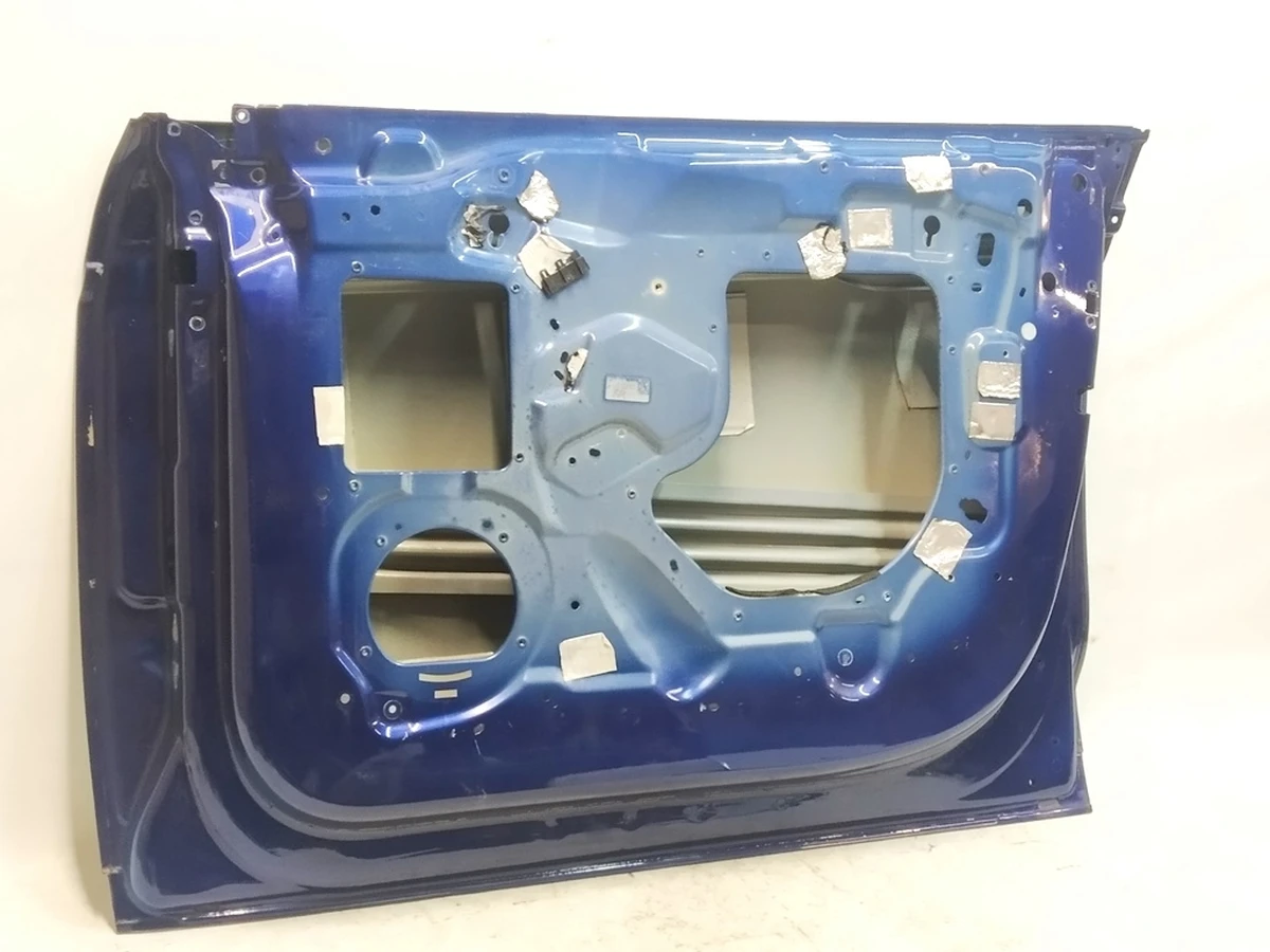 5 Двері передні праві (метал) PMNG Tesla model X 1069536-E0-C