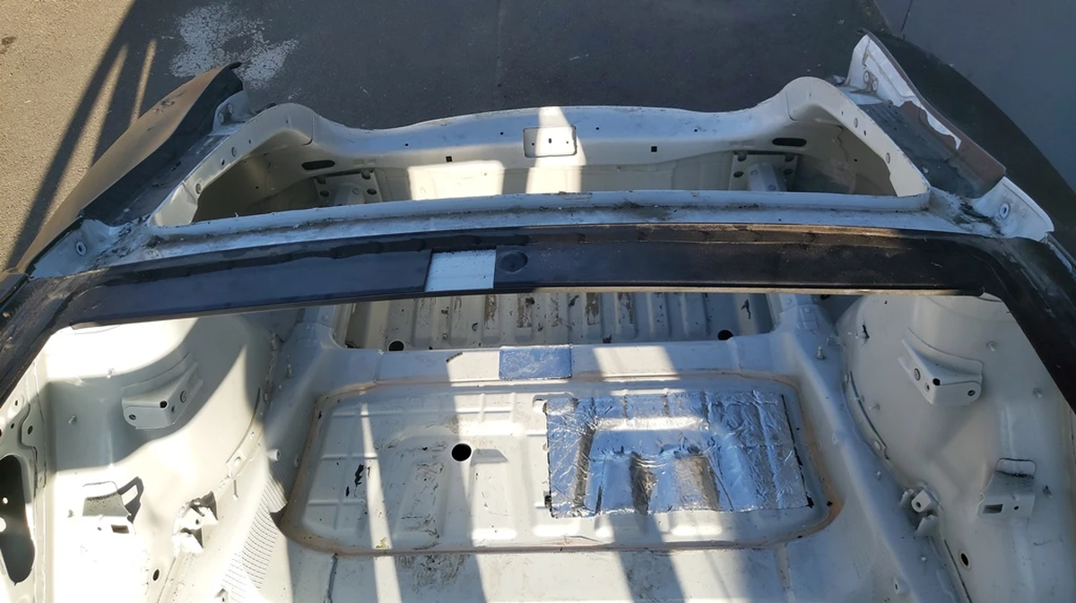 Кузов задняя часть RWD в полном сборе (металл) Tesla model S, model S REST  1021719-S0-A 1024368-S0-A 1024367-S0-A