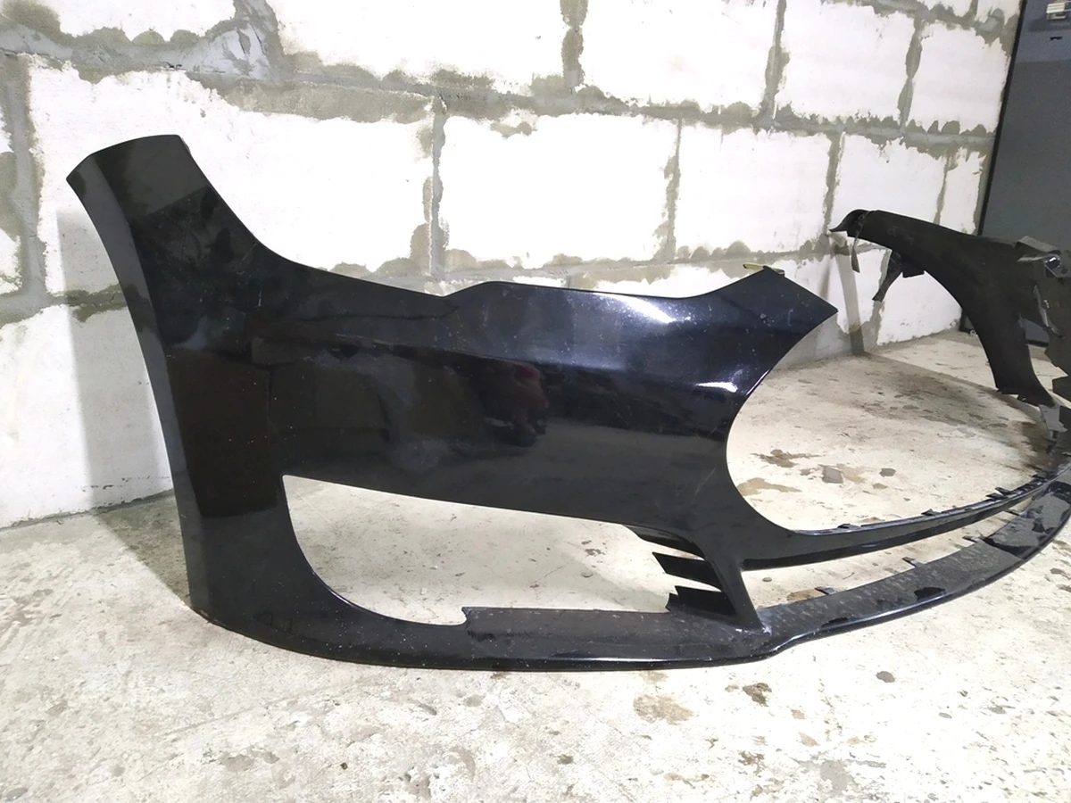 1 Бампер передній без парктроників PBSB (з пошкодженням) Tesla model S 1068758-00-A