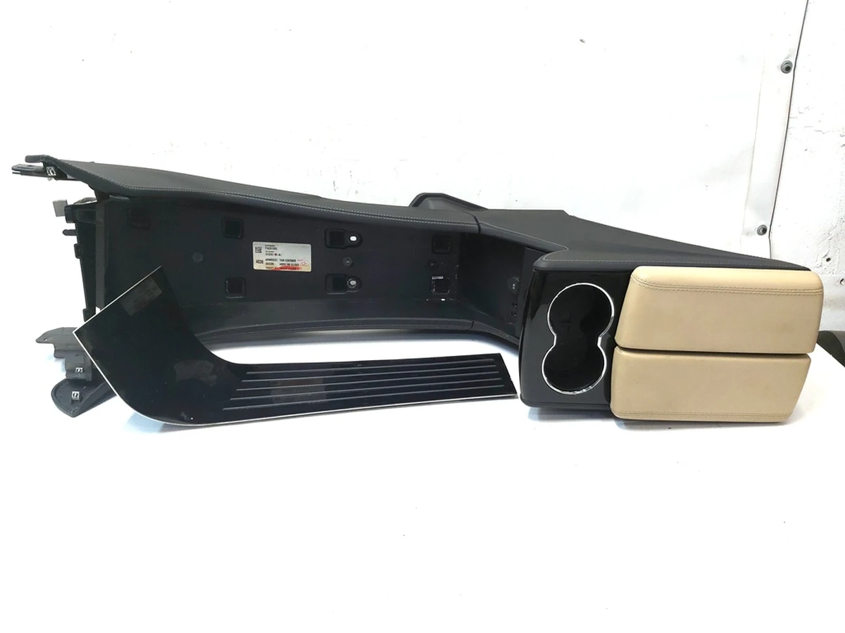 1 CENTER CONSOLE assembly armrest TAN BASE cup holder PIANO BLK CHROME Tesla Model S 1010249-00-A