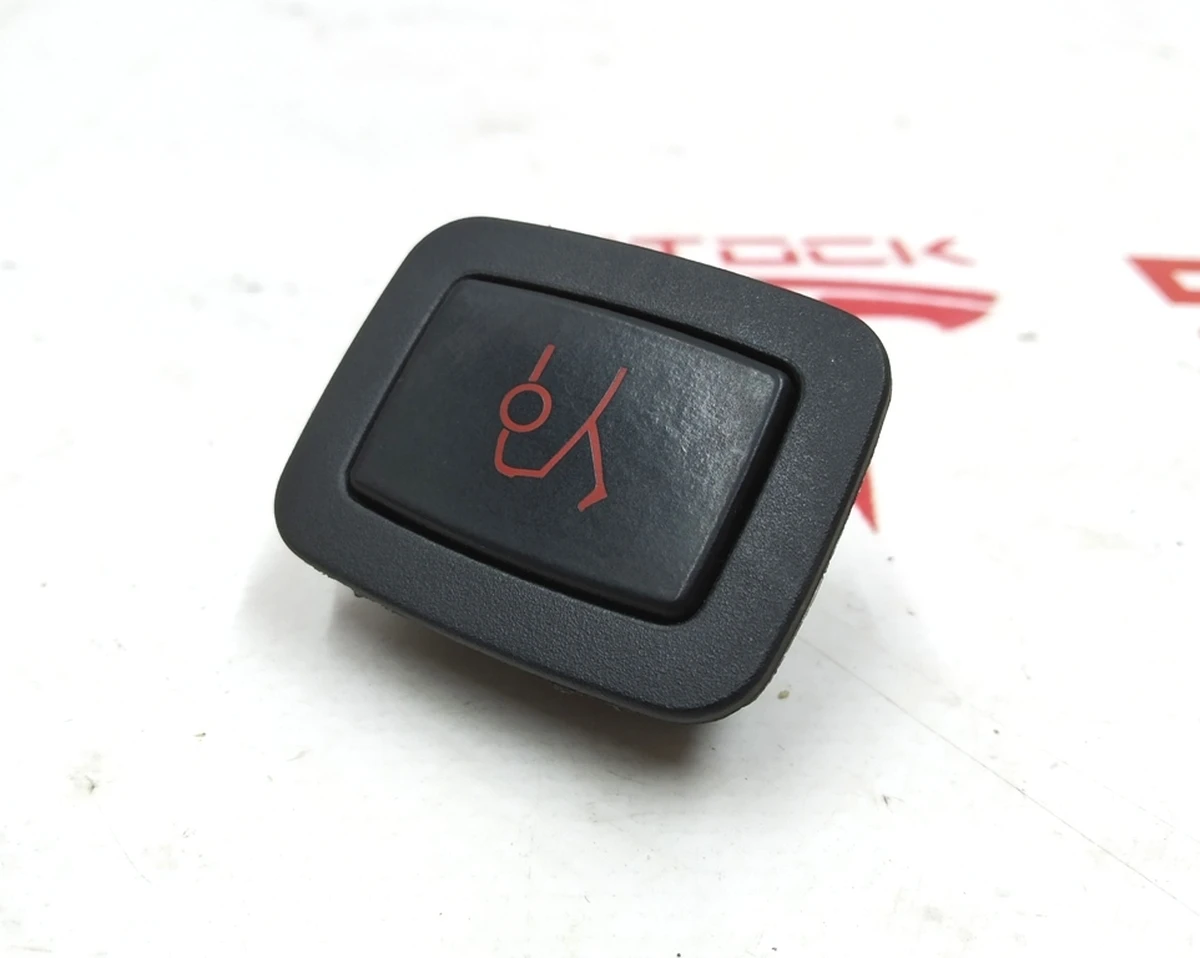 8 Trunk lid close button (electric) with damage Tesla model S, model S REST 1010327-00-A