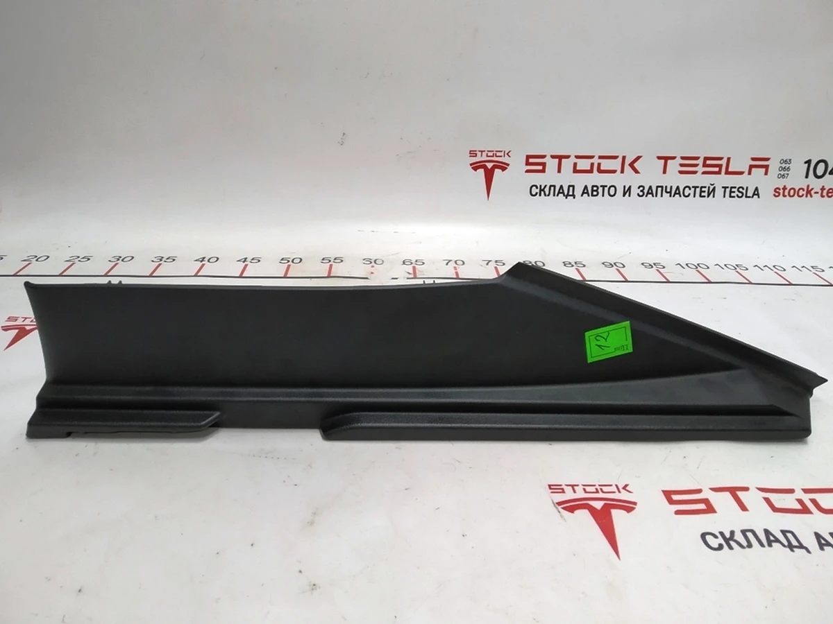 13 Облицовка багажника правая (под полку) Tesla model S, model S REST 1016337-00-D