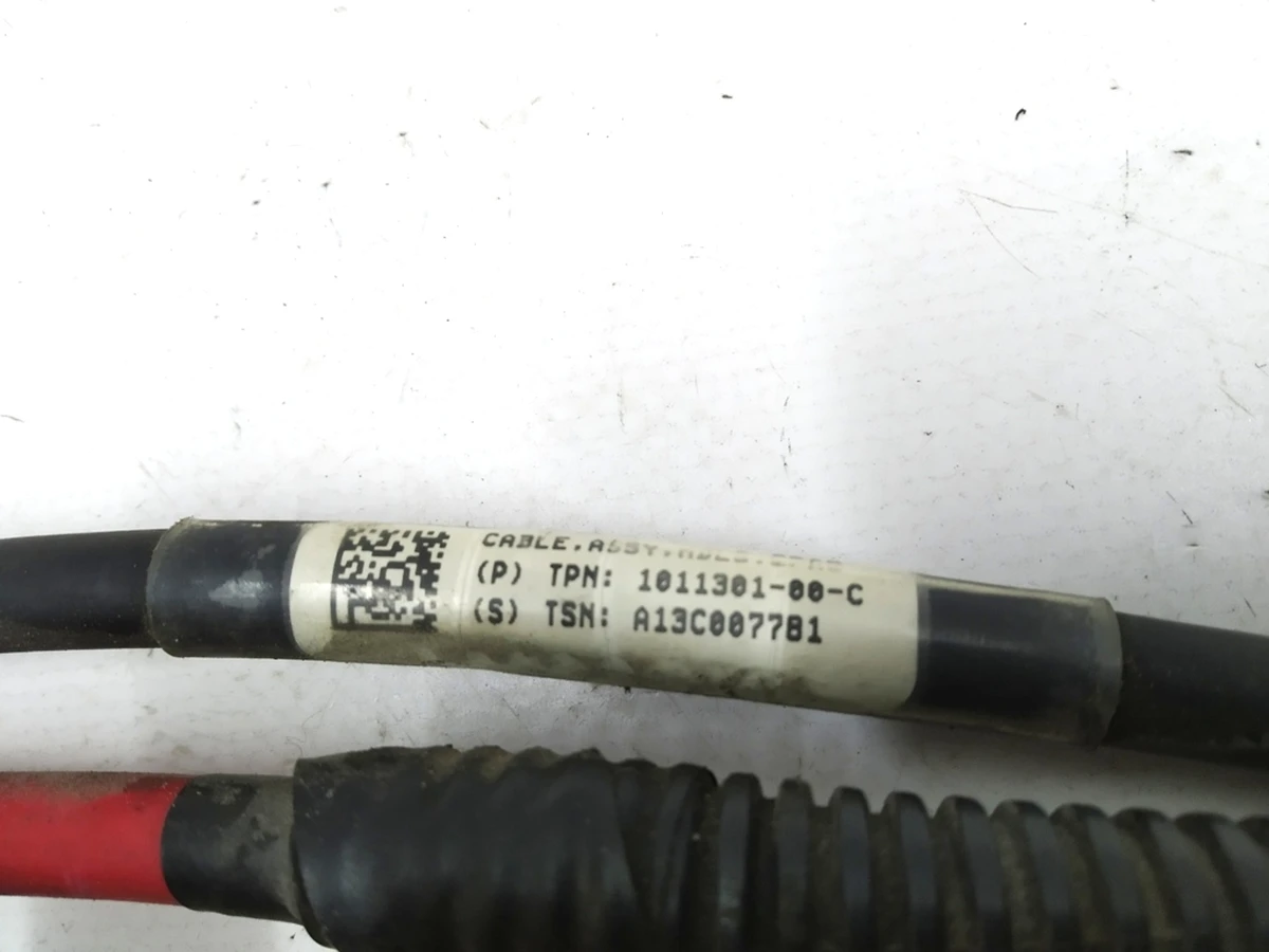 7 Електропроводка торпеди RWD Tesla S 1011301-00-M