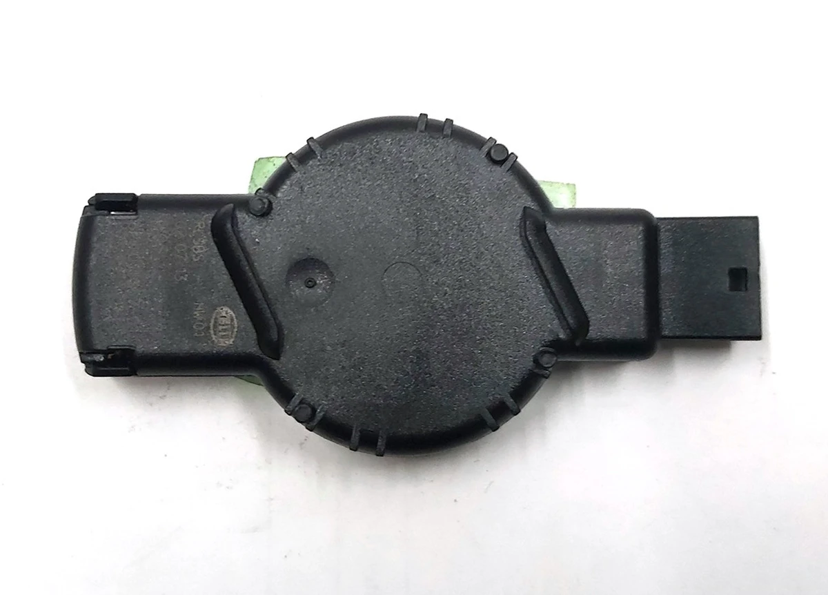 1 Датчик дождя и света без пружины Tesla model S, model S REST 1011582-00-C