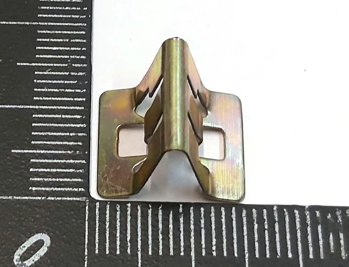 Кліпса 6MM SLT, 1.5-3.5 GRIP, STL Tesla all models 1011978-00-A