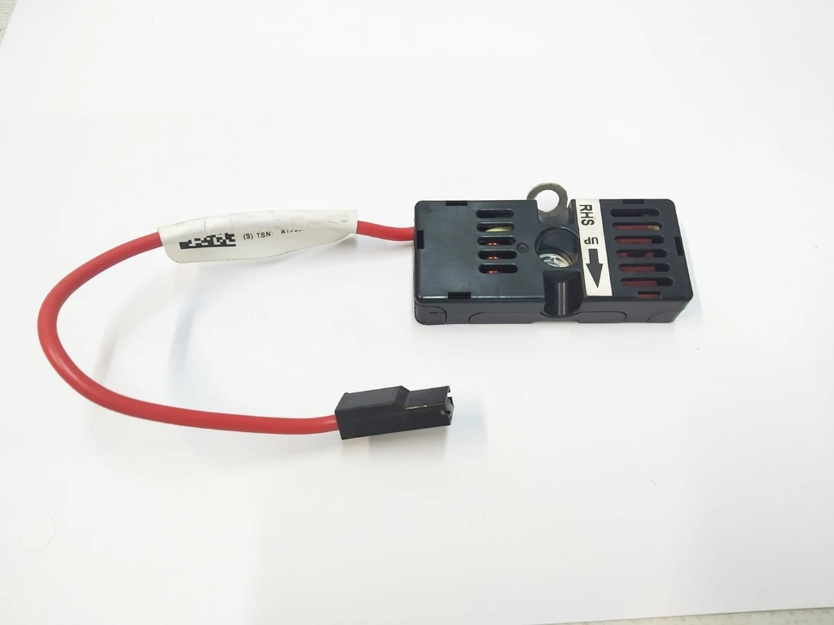 3 Антенна радио фильтр RHS 2D Tesla model S, model S REST, model X 1012002-00-B