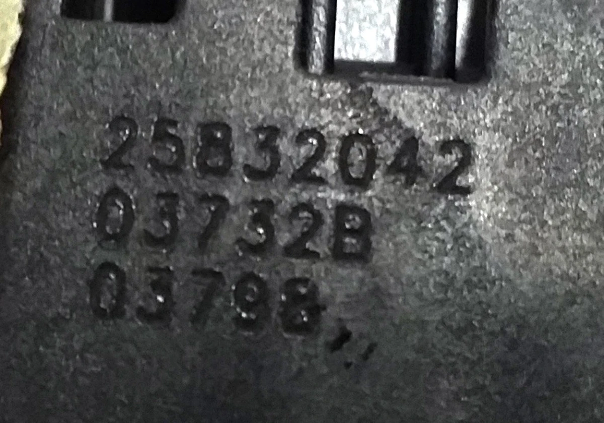 10 Driver's Seat Lower Position Sensor Tesla model S, model S REST 1012072-00-A