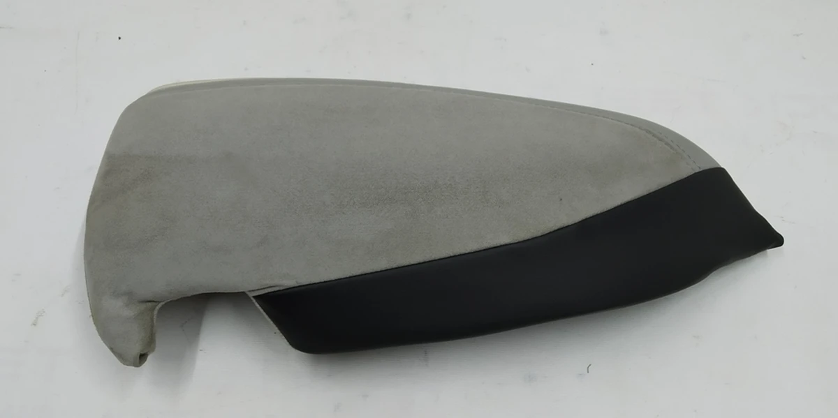 5 Подушка сиденья 2-го ряда правая PERF GRAY Tesla model S, model S REST 1012090-04-A