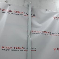 6 Door sill molding left decorative (plastic) PBCW Tesla model S, model S REST 1012215-00-G