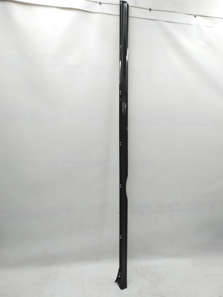 6 Sill trim molding right decorative (plastic) PBSB Tesla model S, model S REST 1012217-00-G