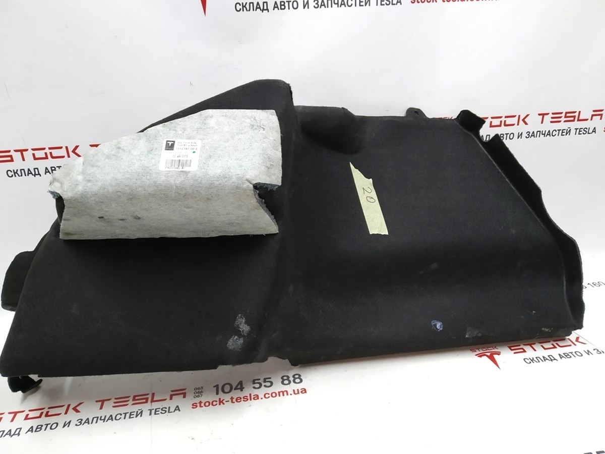 4 Отделка багажника боковая правая под сабвуфер без лампы с повреждением Tesla model S, model S REST 1025980-00-C