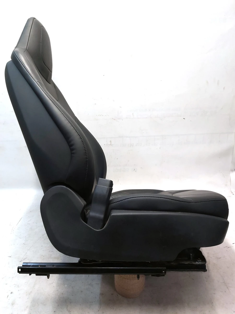 1 Сиденье водительское в сборе BASE BLK (GEN 1, широкий подголовник, с карманом) Tesla model S, model S REST 1013072-01-C