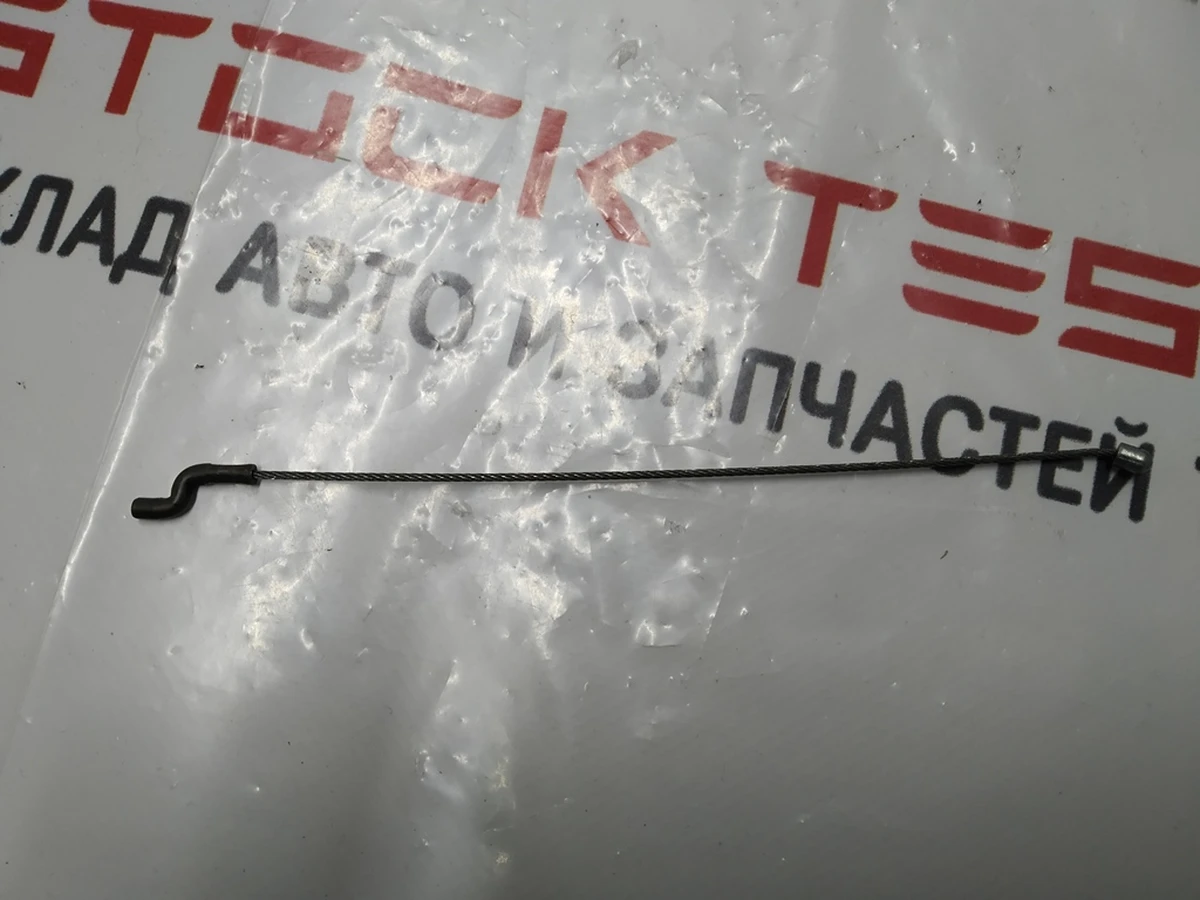 1 Допоміжний трос механізму регулювання упору поперекового сидіння вод./пас. Tesla model S 1013112-03-B