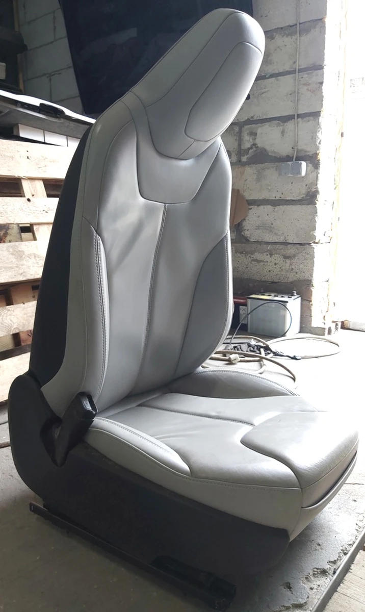 3 Сидіння водить в зборі (без під.безоп датч.присут. БУ поклад)