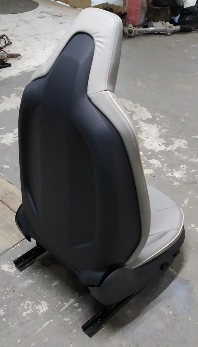 4 Сиденье пассажирское в сборе (без подушки безопасности и датчика присут.) PERF GRAY (GEN 1, узкий подголовник, без кармана) Tesla model S 1013399-04-A