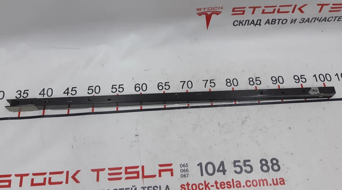 Планка притискна основної батареї IU-11 Tesla model X S REST 1014153-IU-11