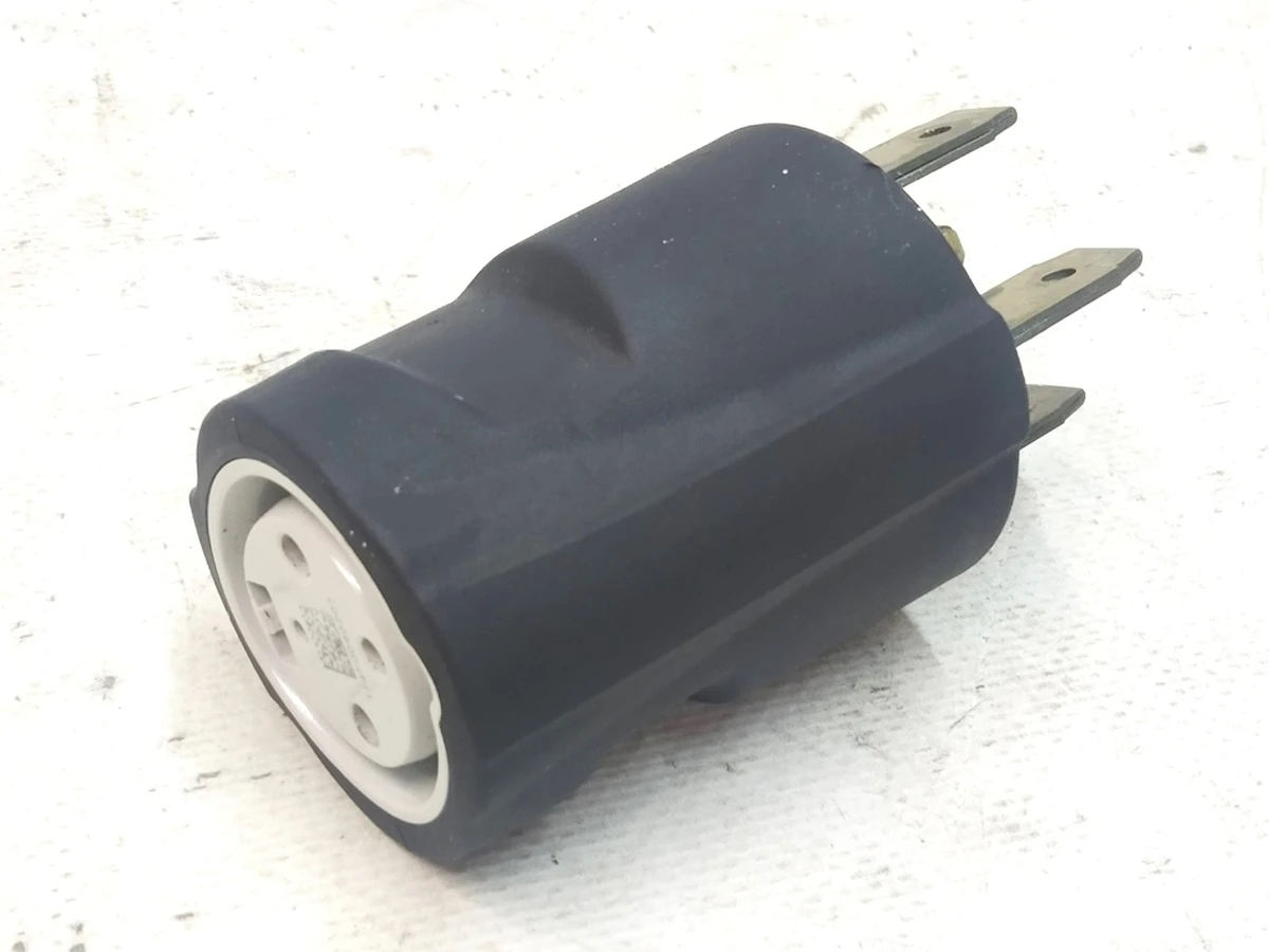 6 ASY,UA,250V1,050A,ADPTR,TMC001toUSN14-50 (oxidation) Tesla Model S, Model S REST, Model X 1014324-00-E