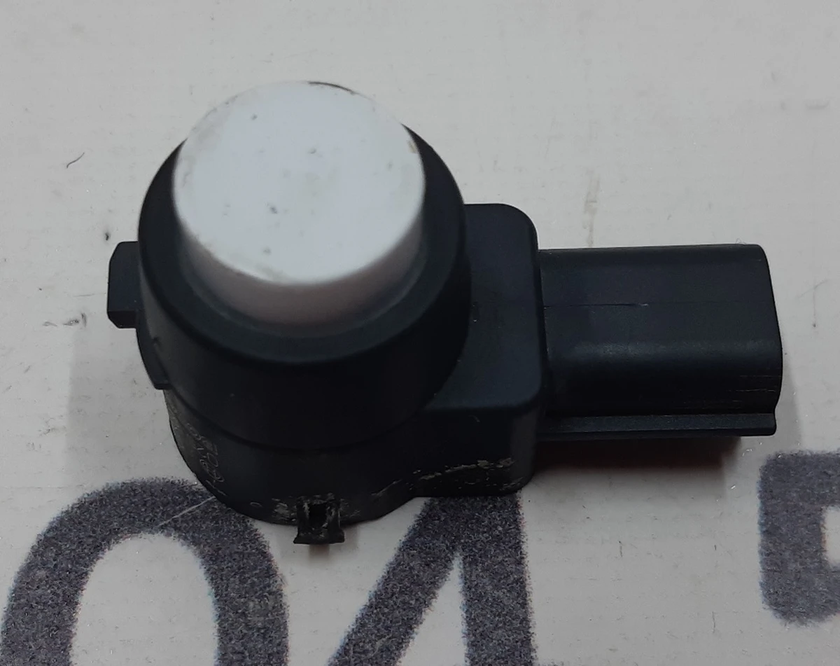 1 Датчик парктроника S1 S4 (8 датчиков система PARK ASSIST) Tesla model S 1014388-00-A