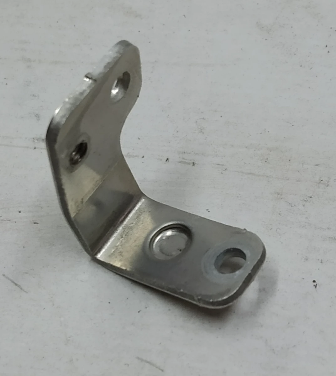 27 Кронштейн кріплення мікроперемикача правий механізм ручки зовнішньої передньої/задньої правої GEN 1.0/2.0 Tesla model S REST 1014429-00-B