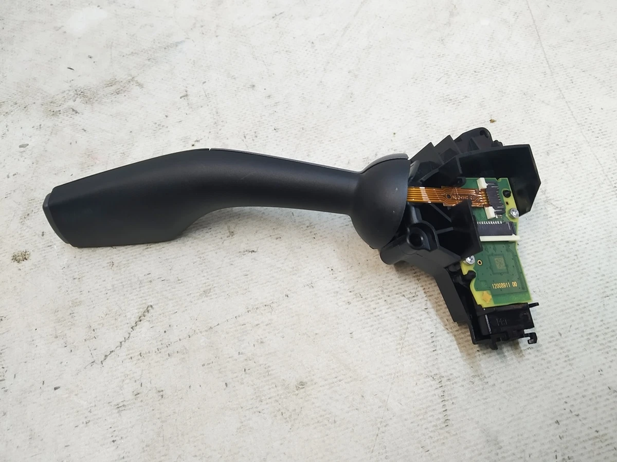 Steering Wheel Column Shifter Shift Control Switch Oem Tesla model 3 1097662-00-N