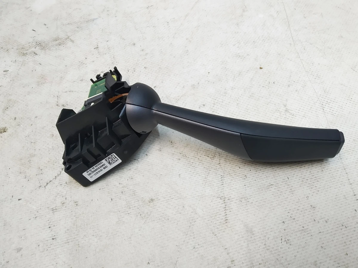 Steering Wheel Column Shifter Shift Control Switch Oem Tesla model 3 1097662-00-N