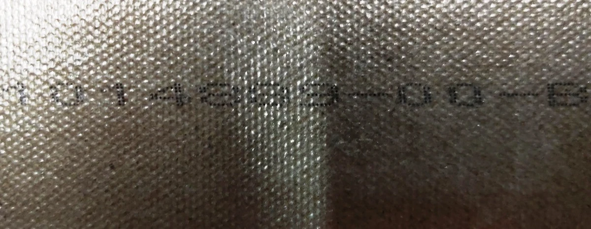 Пластина-ізолятор текстолітова основної батареї без напрямних мала з пошкодженням Tesla model S, model REST, model X 1014889-00-B