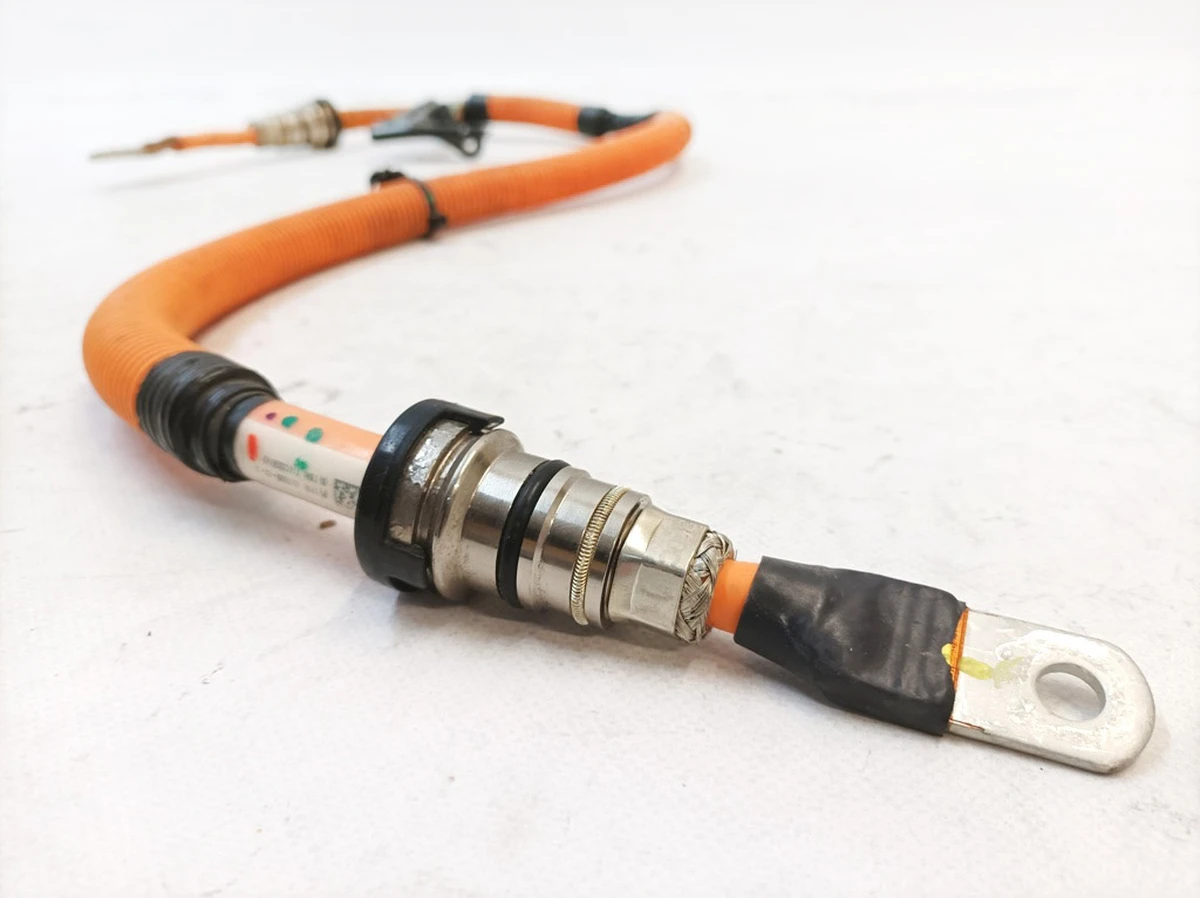 Електропроводка високовольтна Mercedes B-Class A2423403001