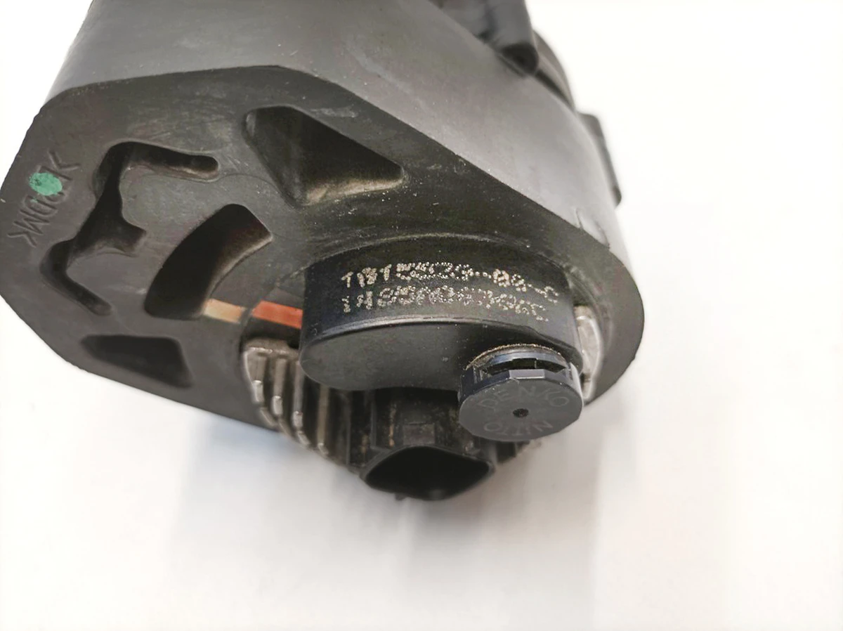 Насос системи охолодження A2425000086 Mercedes B-Class 1015539-00-C