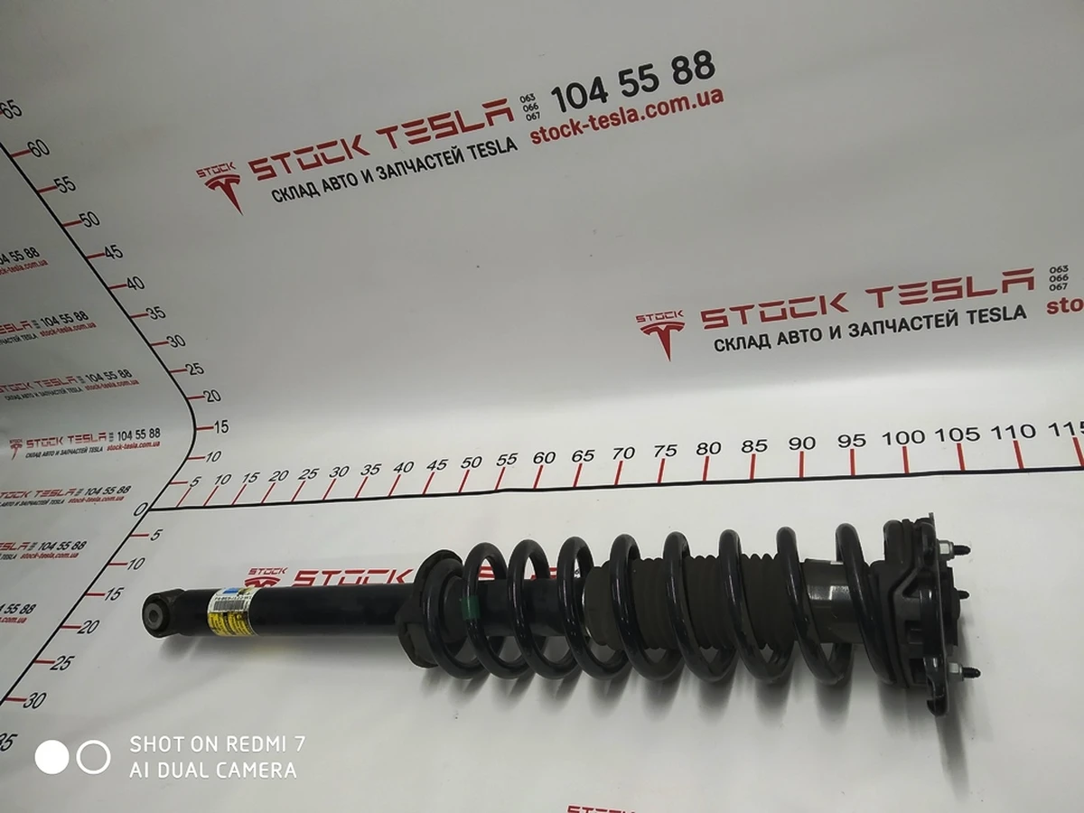 1 Амортизатор задний S2 пружинный Tesla model S 1015620-01-E