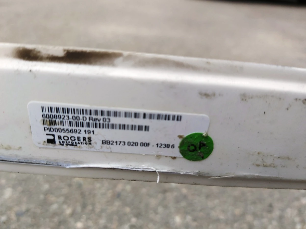 Розпірка-підсилювач (шина) основної батареї (енергорозподільний) REV01 Tesla model S 6008923-00-D