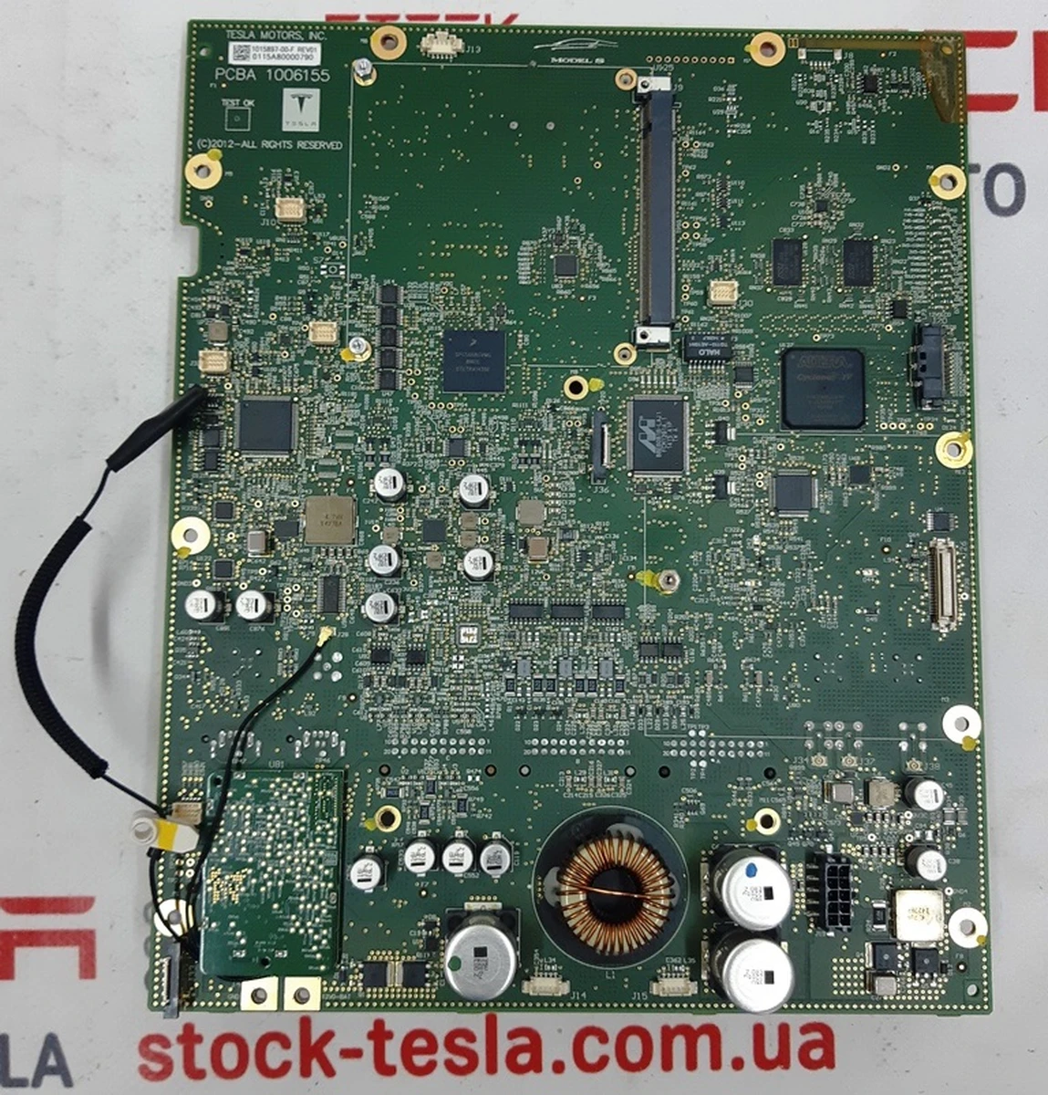 Материнская плата MCU PCBA 1006155 REV01 с повреждением Tesla model S 1015897-00-C