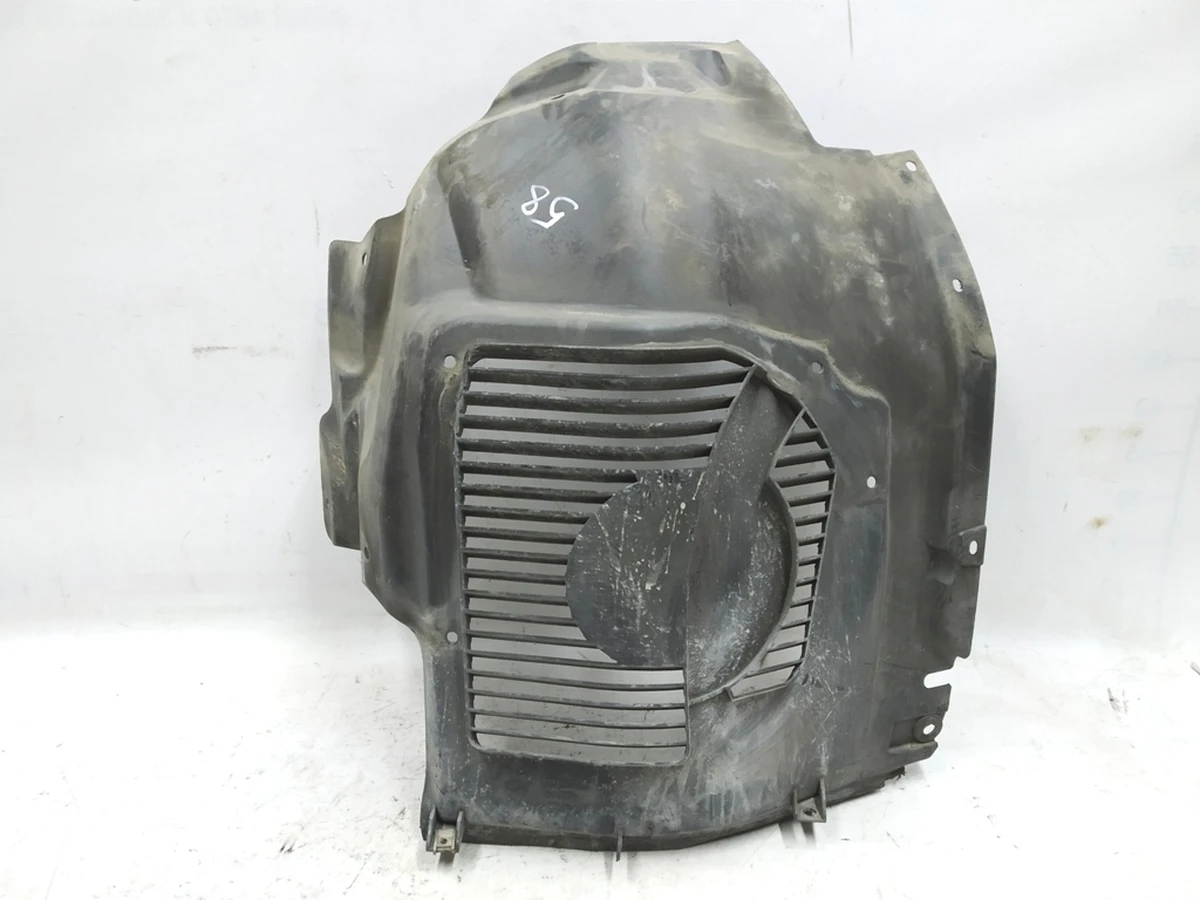 8 Підкрилок передній лівий передня частина RWD (без гнізда парктроніка) Tesla model S 1020467-00-E