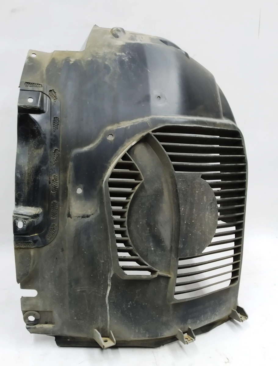 8 Підкрилок передній правий передня частина RWD (з гніздом парктроніка) у зборі з накладкою гнізда парктроніка Tesla model S 1020471-00-E