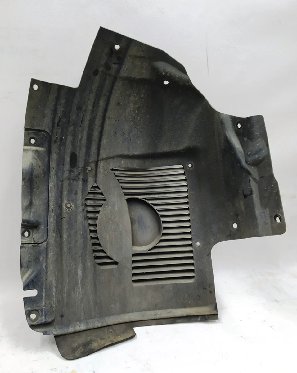 8 Підкрилок передній правий передня частина RWD (з гніздом парктроніка) у зборі з накладкою гнізда парктроніка Tesla model S 1020471-00-E