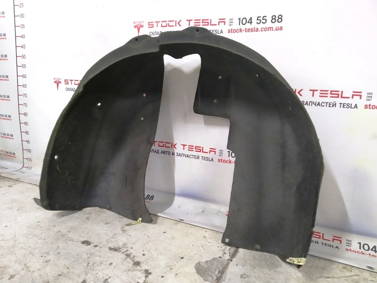 4 Підкрилок задній правий Tesla model S 1016327-00-G