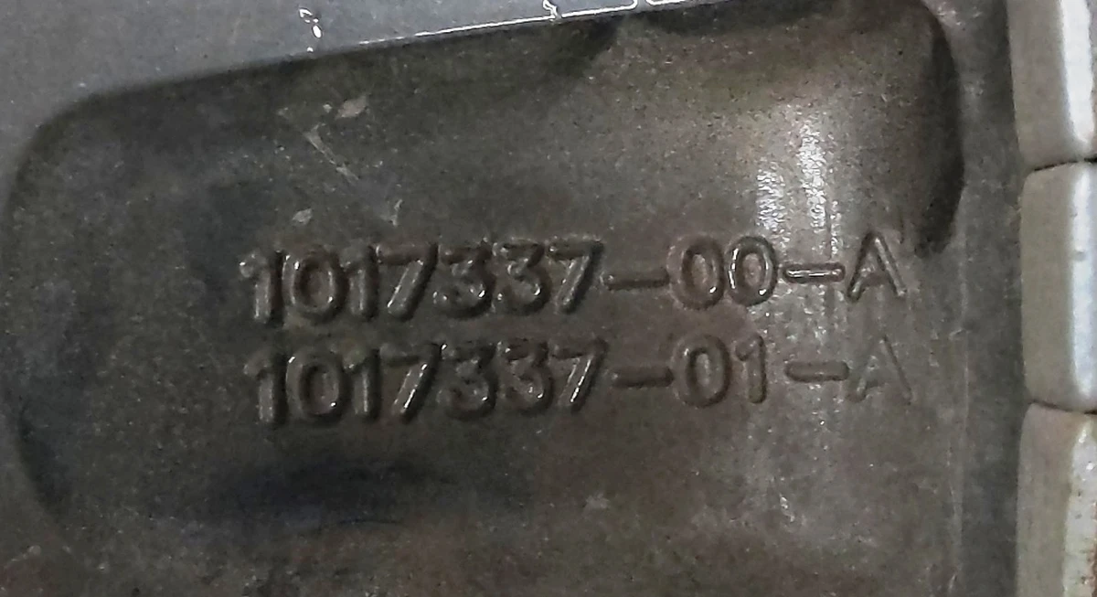 1 WHEEL, 21X9.0 - GREY TURBINE - REAR damaged Tesla model S, model S REST 1054044-00-C