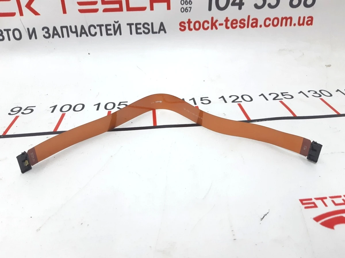 Шлейф підключення дисплей-MCU REV 01 Tesla model S 1018234-00-A