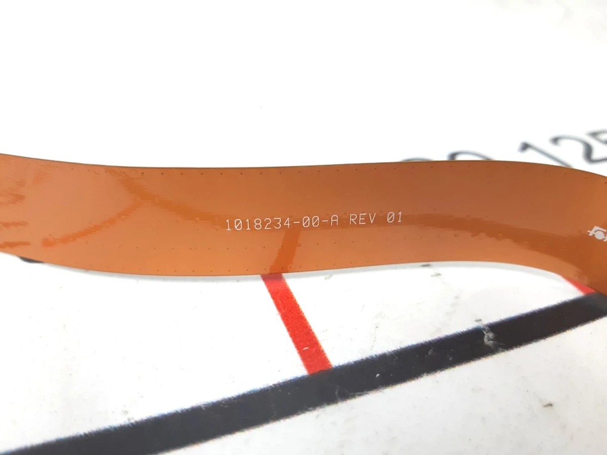 Шлейф підключення дисплей-MCU REV 01 Tesla model S 1018234-00-A