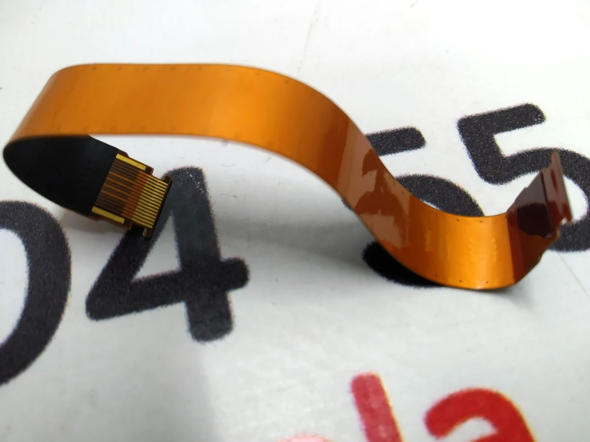 Шлейф підключення материнської плати MCU малий Tesla model S 1018235-00-B