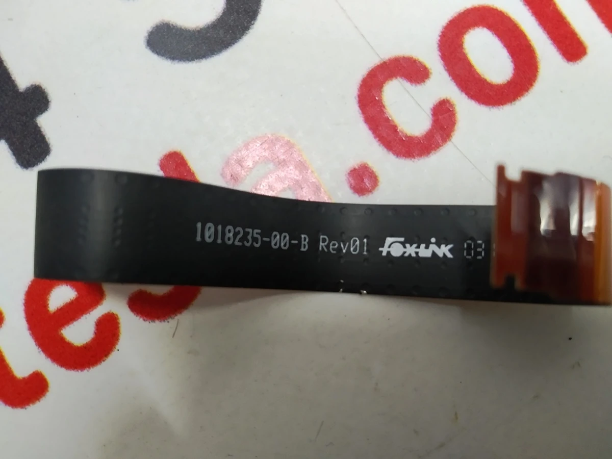 Шлейф підключення материнської плати MCU малий Tesla model S 1018235-00-B