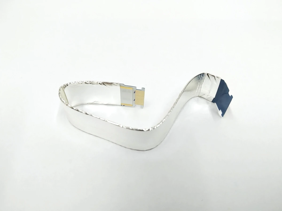 Шлейф підключення материнської плати MCU малий екранований Tesla model S 1018235-00-B