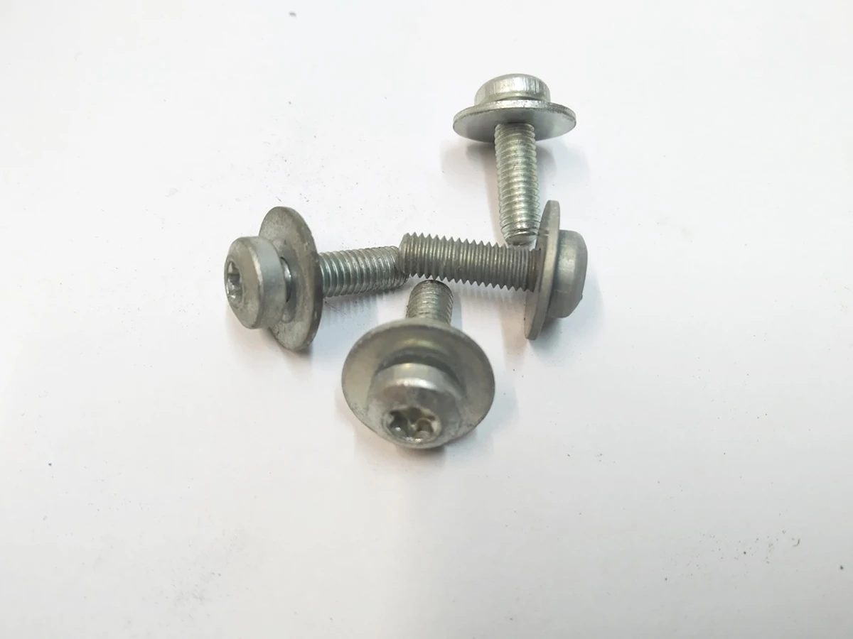 12 Болт з шайбою PN M5x16 PC98 Tesla model X 1018693-00-B