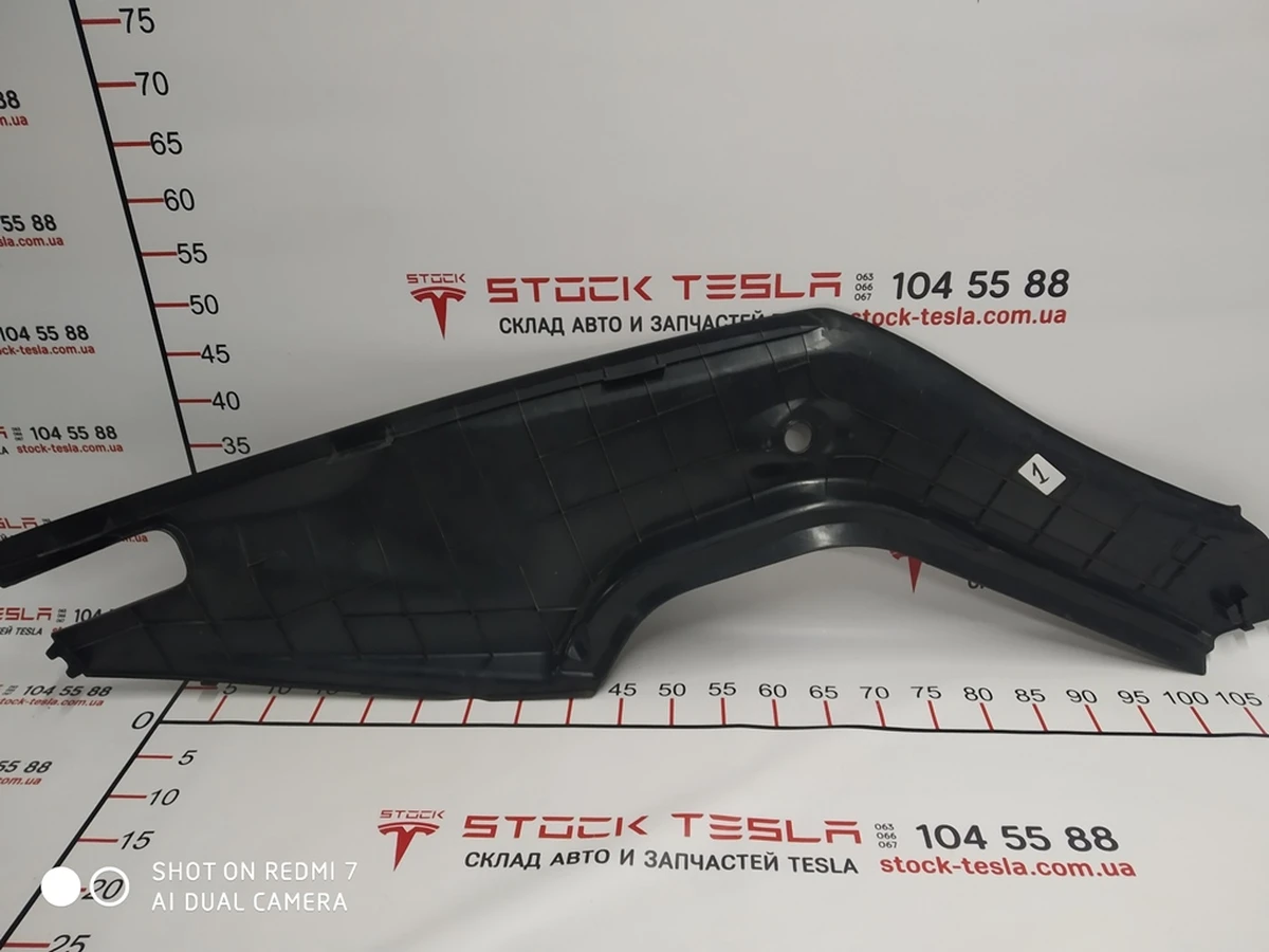 3 Underhood plastic box right RWD Tesla model S 1019075-00-E