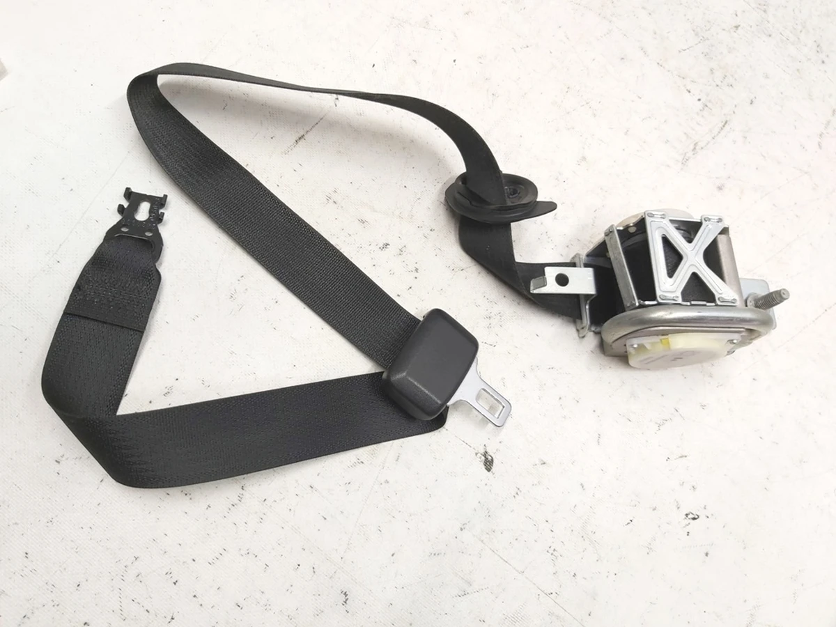 1 Ремінь безпеки передній водійський (USA) Tesla model S, model S REST 1019468-03-C