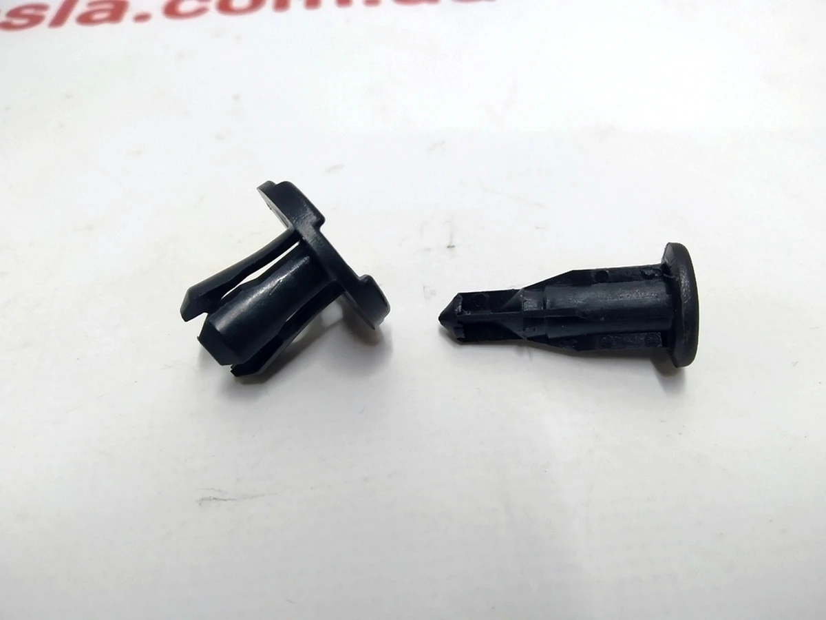 11 Клипса PUSH-PULL,10MM,3.5-6 GRP, POM, BLK Tesla all models 1493318-00-A
