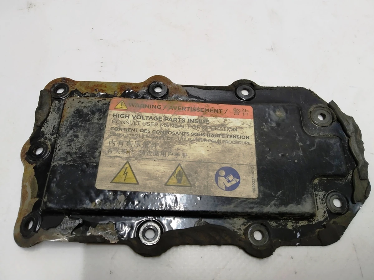 3 Кришка запобіжників основної батареї металу Tesla model S, model S REST 1055497-00-B