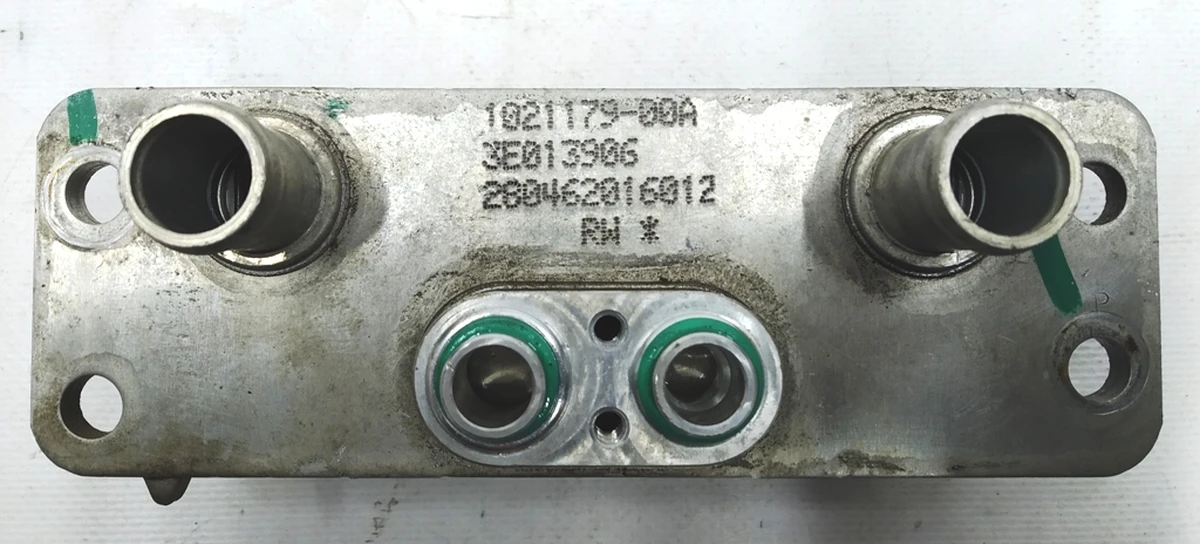 8 Теплообмінник / чиллер (CHILLER) Tesla model S 1007476-00-E