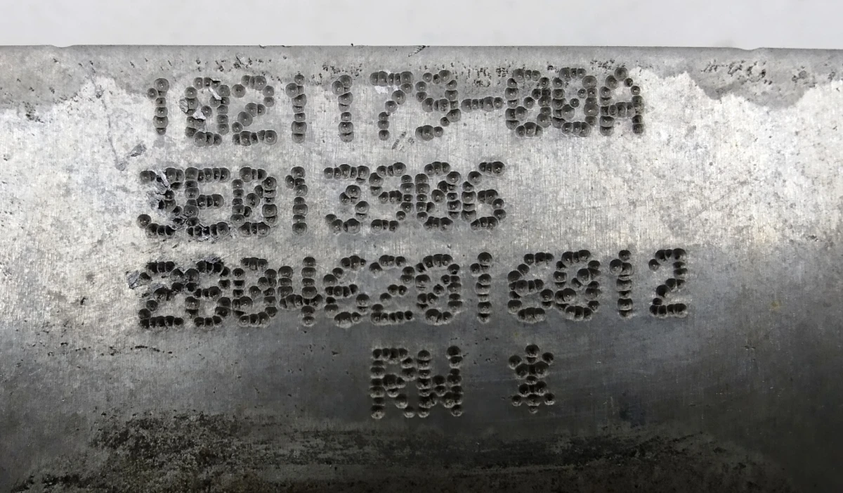 8 Теплообмінник / чиллер (CHILLER) Tesla model S 1007476-00-E