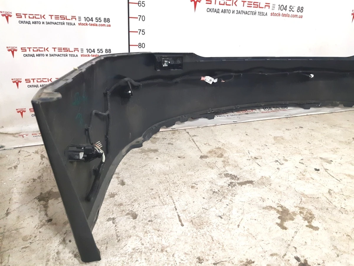 1 Rear bumper for 6 parking sensors PMNG damaged Tesla model S 1068751-00-A